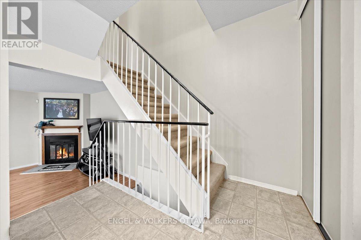 A - 1753 Lamoureux Drive, Ottawa, Ontario  K1E 2N3 - Photo 18 - X12840736