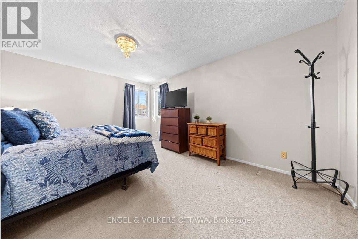 A - 1753 Lamoureux Drive, Ottawa, Ontario  K1E 2N3 - Photo 20 - X12840736