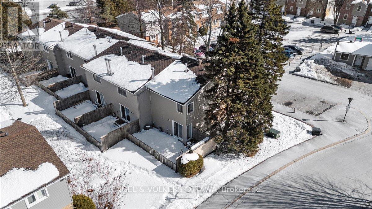 A - 1753 Lamoureux Drive, Ottawa, Ontario  K1E 2N3 - Photo 35 - X12840736