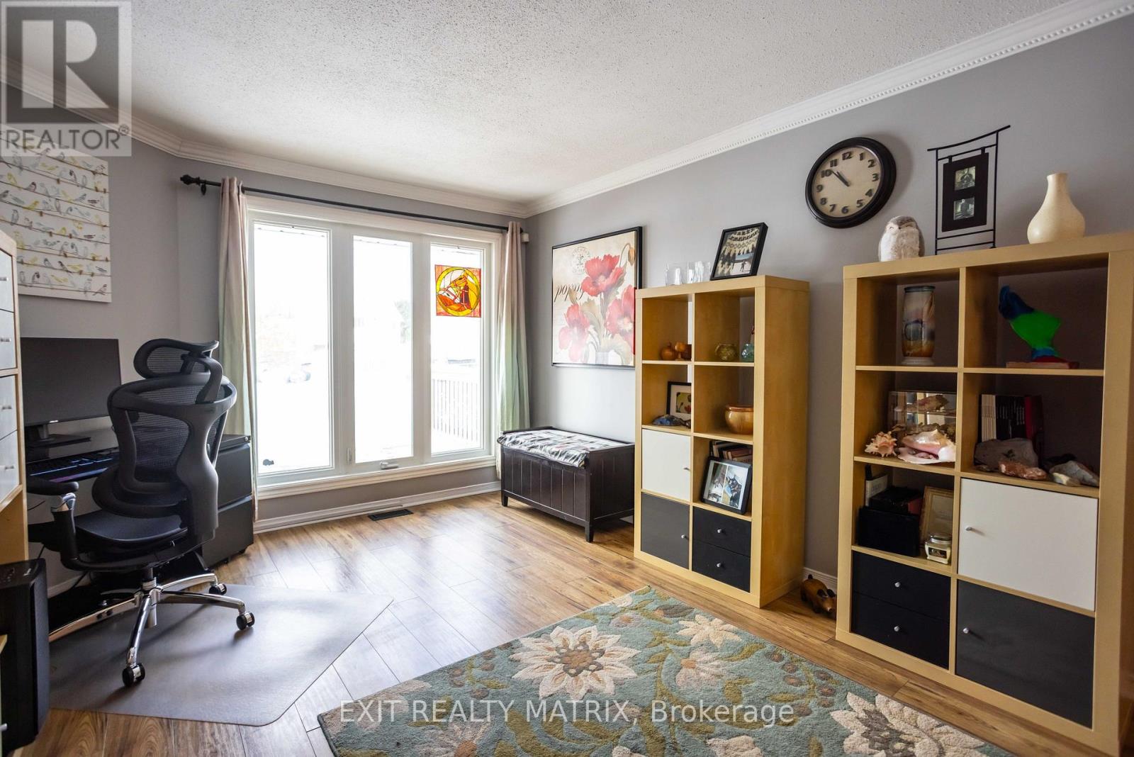 1879 Rosewind Court, Ottawa, Ontario  K1C 7E3 - Photo 10 - X12840764