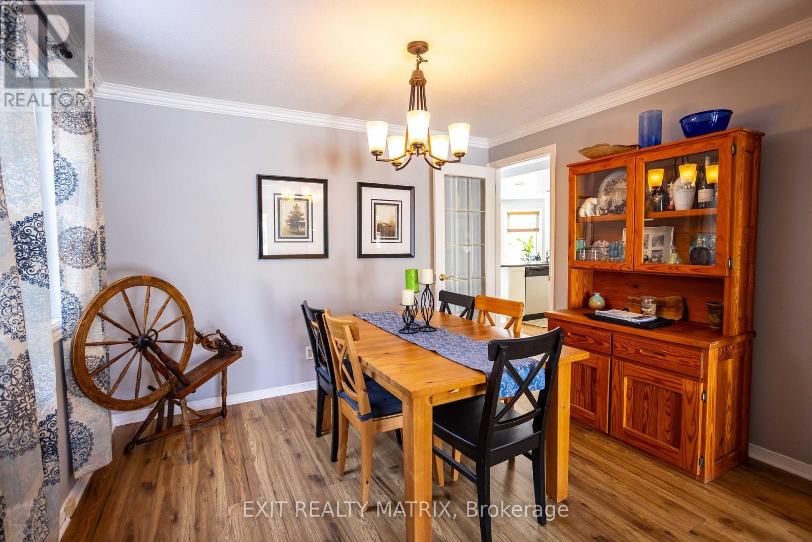 1879 Rosewind Court, Ottawa, Ontario  K1C 7E3 - Photo 12 - X12840764