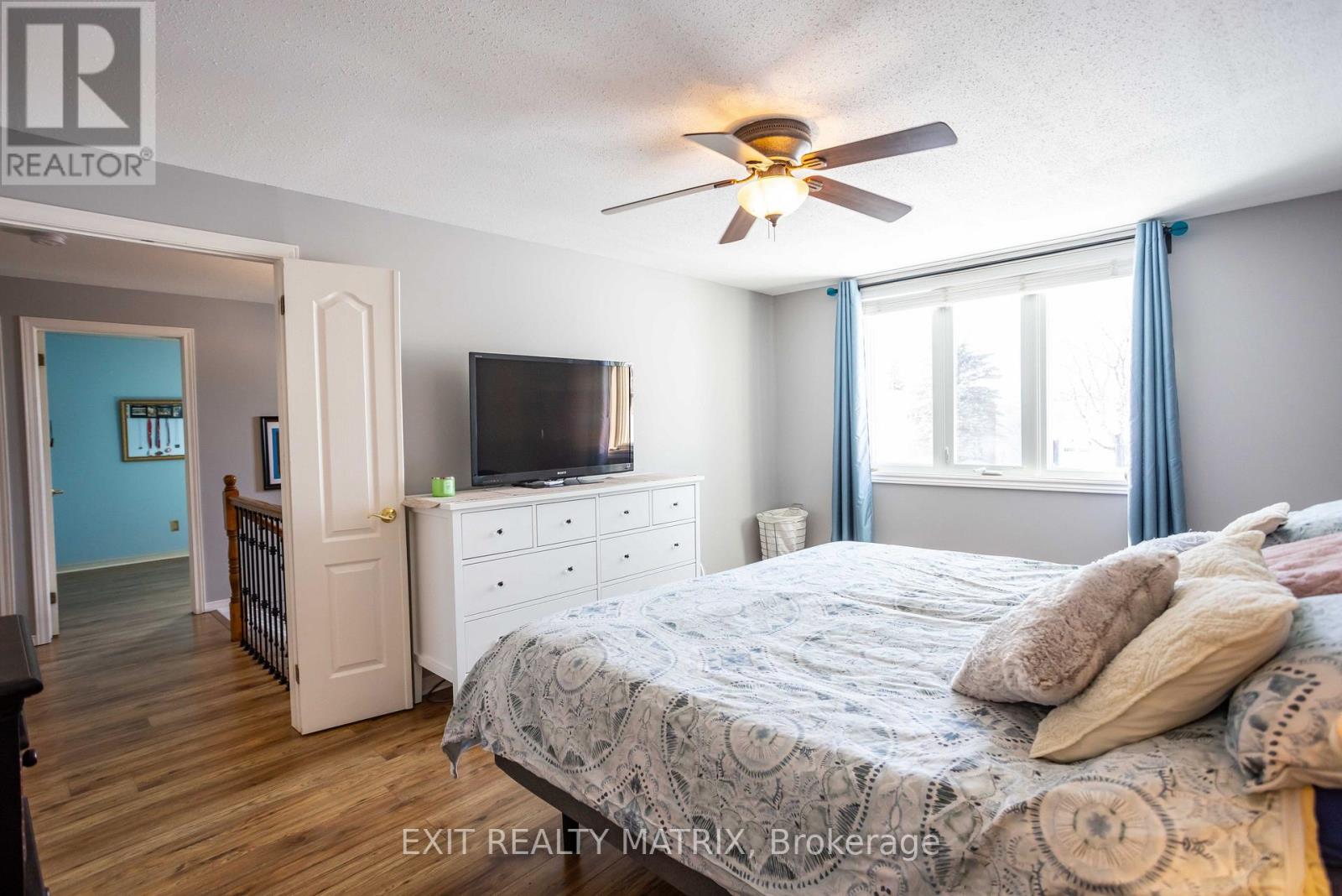 1879 Rosewind Court, Ottawa, Ontario  K1C 7E3 - Photo 25 - X12840764