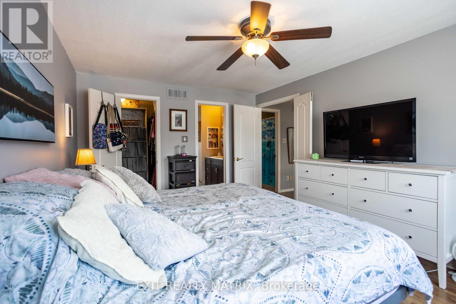 1879 Rosewind Court, Ottawa, Ontario  K1C 7E3 - Photo 26 - X12840764