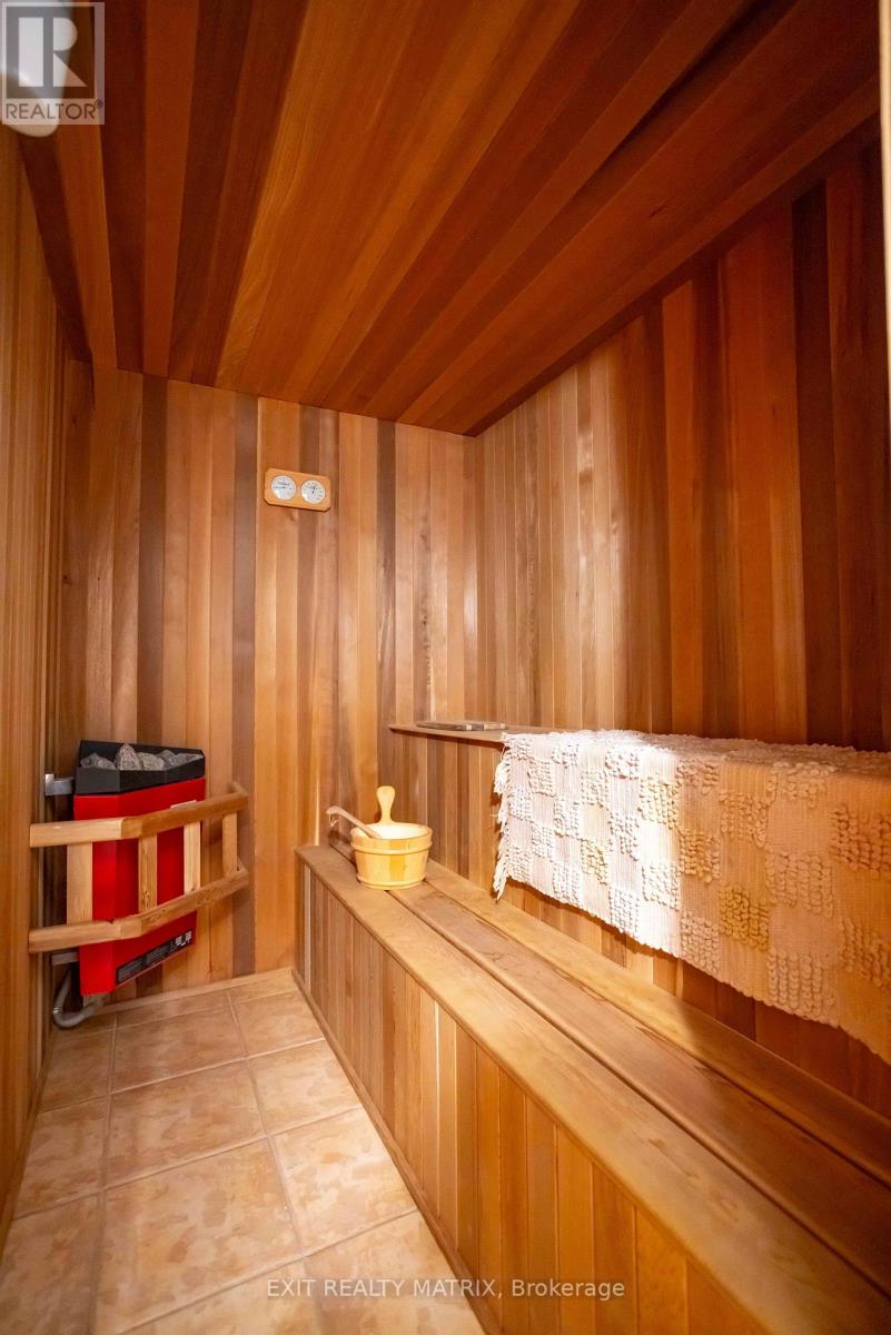 1879 Rosewind Court, Ottawa, Ontario  K1C 7E3 - Photo 36 - X12840764