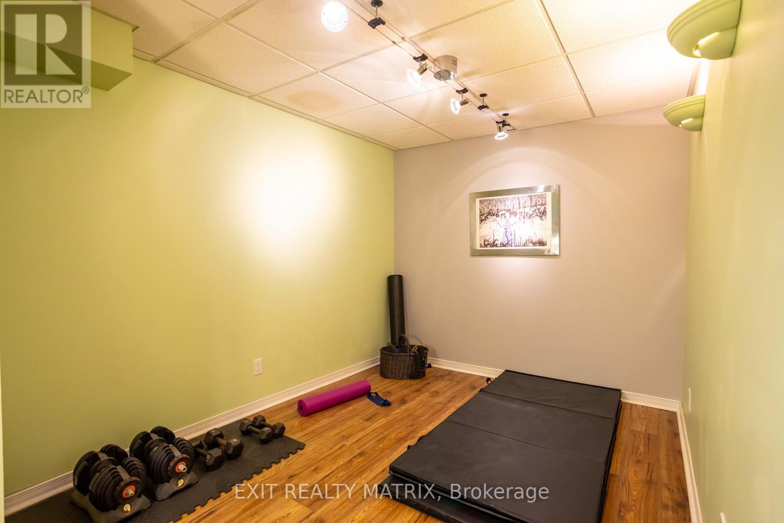 1879 Rosewind Court, Ottawa, Ontario  K1C 7E3 - Photo 40 - X12840764