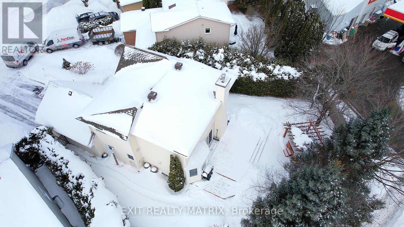 1879 Rosewind Court, Ottawa, Ontario  K1C 7E3 - Photo 42 - X12840764