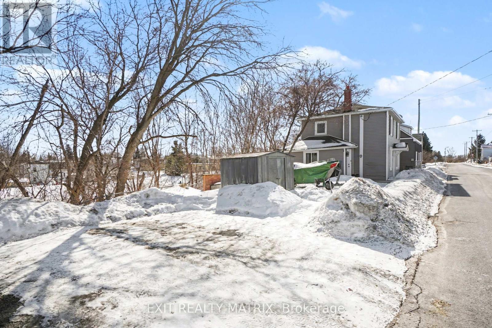 23 Charles Street, North Stormont, Ontario  K0A 1R0 - Photo 31 - X12840772