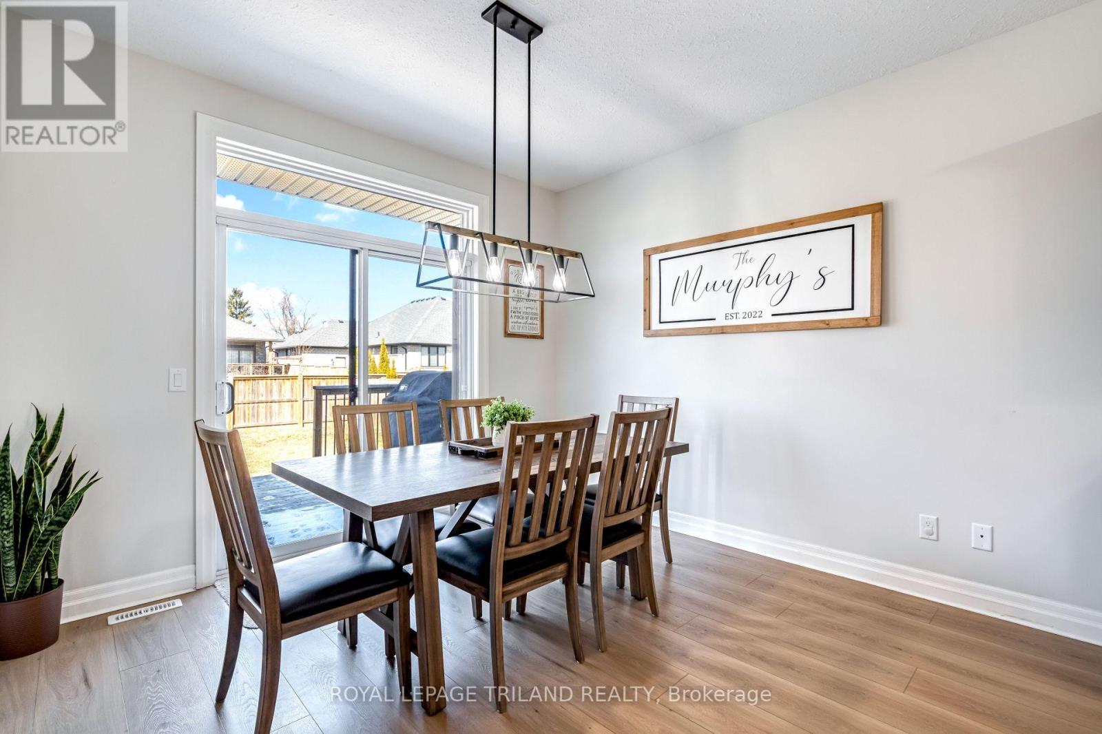 Photo 18 of 50 for 706 Bennett Crescent