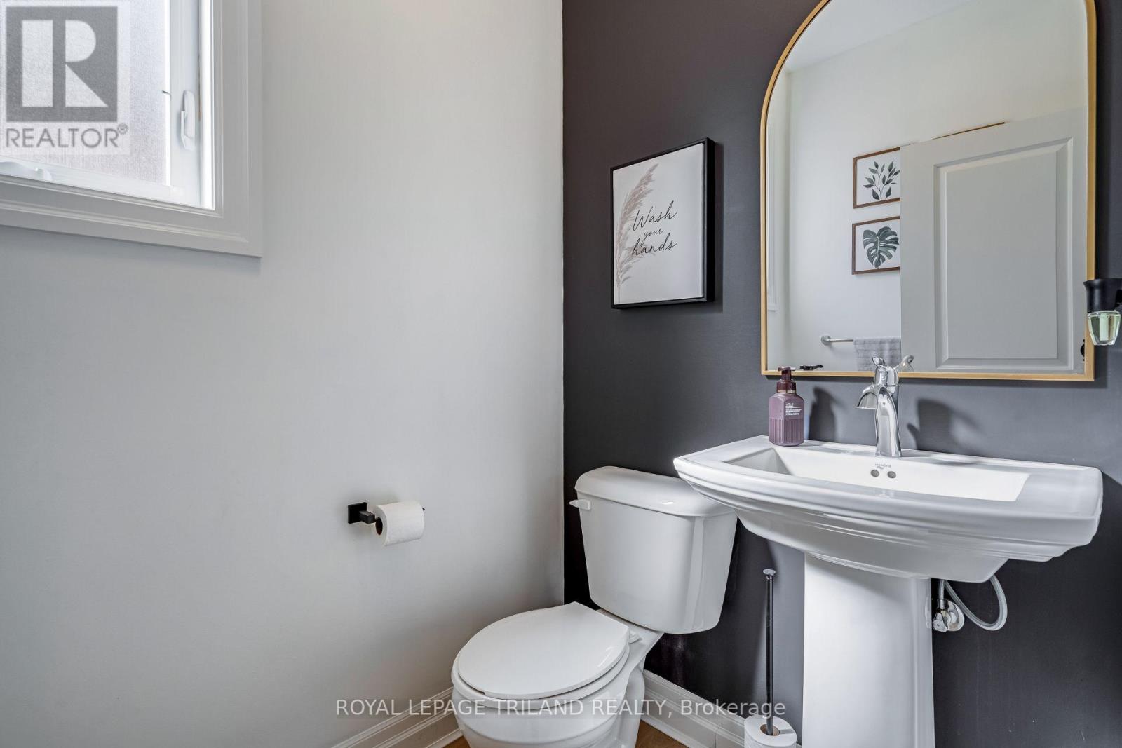 706 Bennett Crescent, Strathroy-Caradoc, Ontario  N0L 1W0 - Photo 21 - X12838618