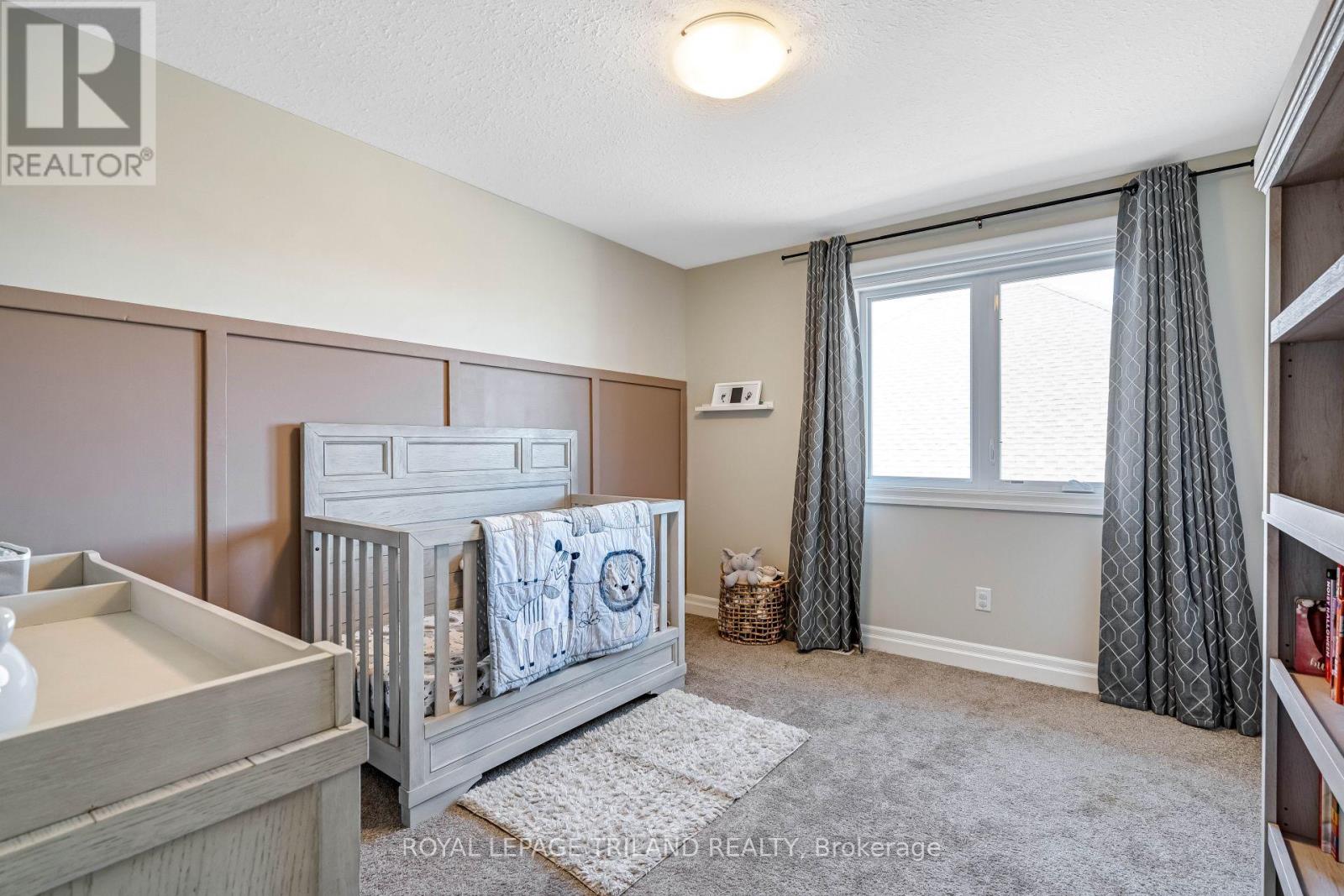 706 Bennett Crescent, Strathroy-Caradoc, Ontario  N0L 1W0 - Photo 28 - X12838618