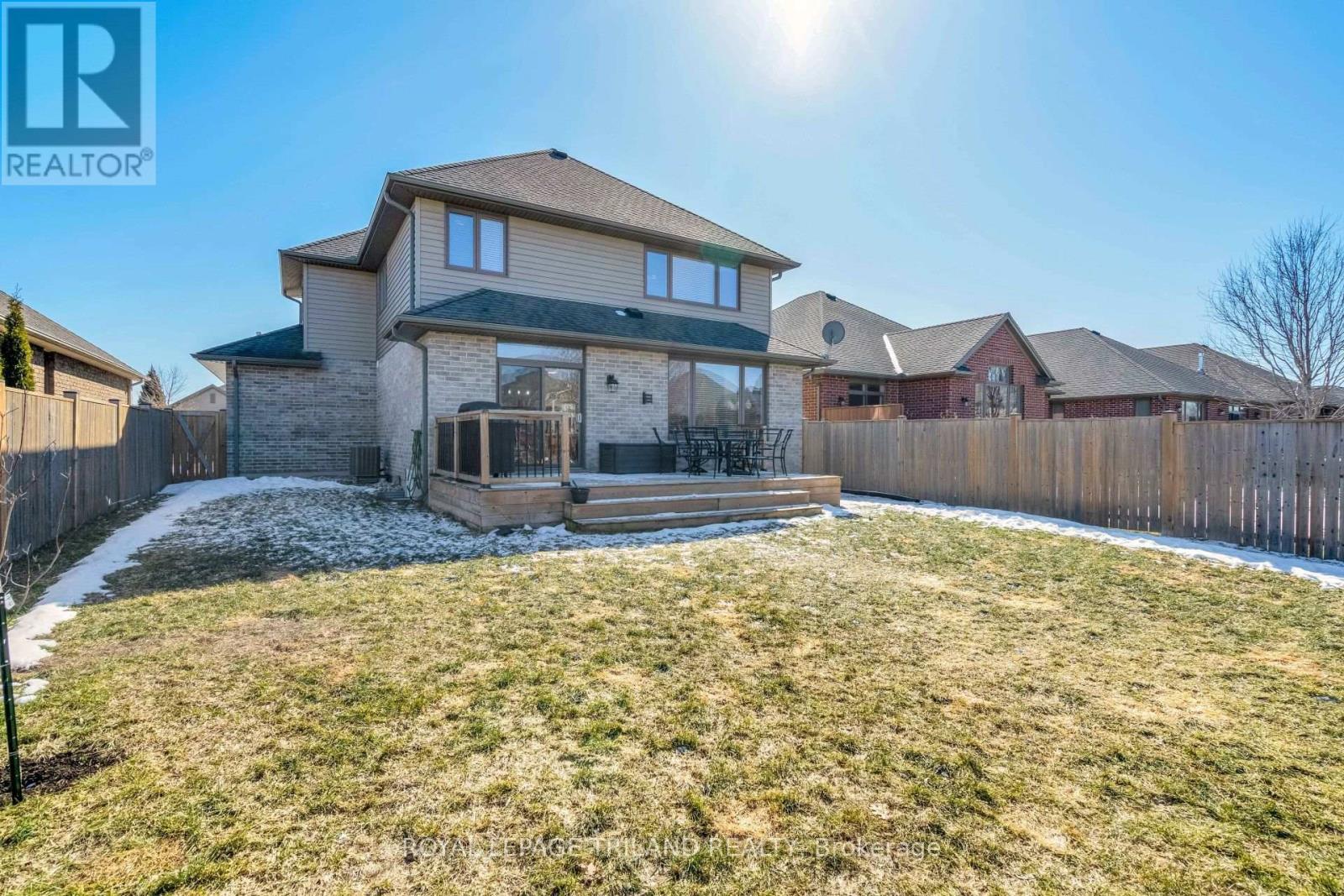 706 Bennett Crescent, Strathroy-Caradoc, Ontario  N0L 1W0 - Photo 42 - X12838618