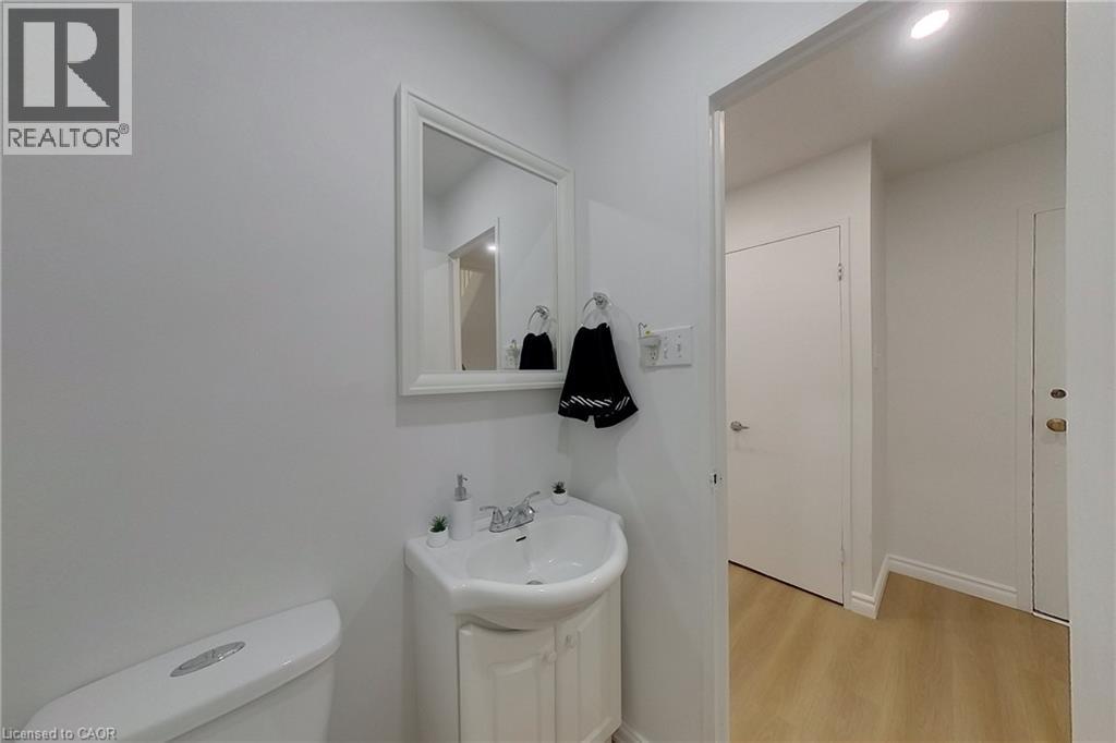 17 Gibson Drive Unit# 2, Kitchener, Ontario  N2B 2P3 - Photo 19 - 40790776