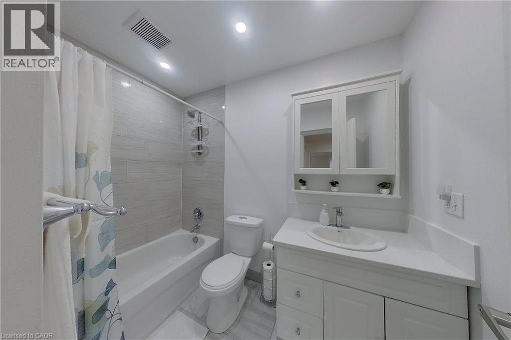 17 Gibson Drive Unit# 2, Kitchener, Ontario  N2B 2P3 - Photo 28 - 40790776