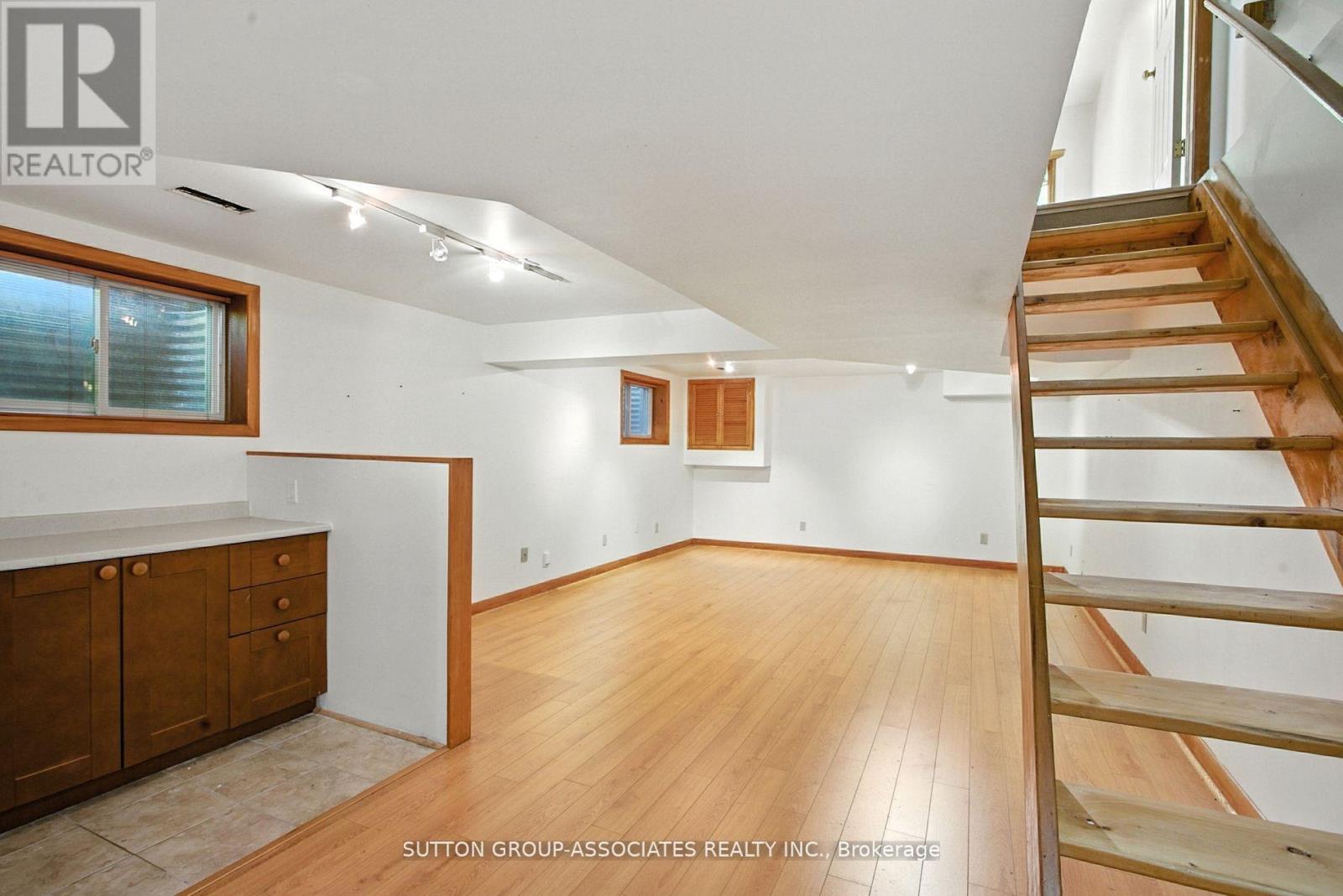 250 Robert Street, Toronto, Ontario  M5S 2K7 - Photo 31 - C12840586