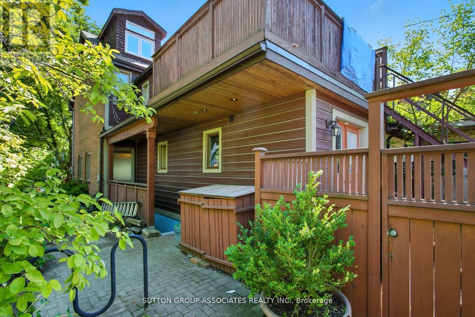 250 Robert Street, Toronto, Ontario  M5S 2K7 - Photo 40 - C12840586