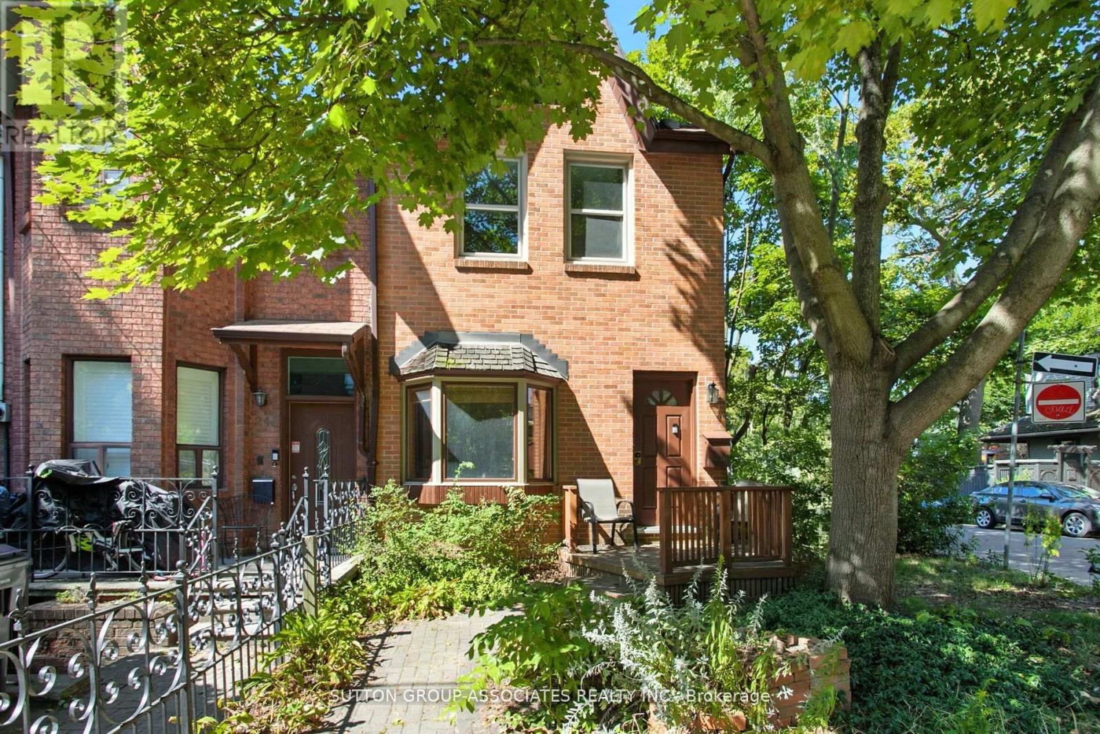 250 Robert Street, Toronto, Ontario  M5S 2K7 - Photo 43 - C12840586