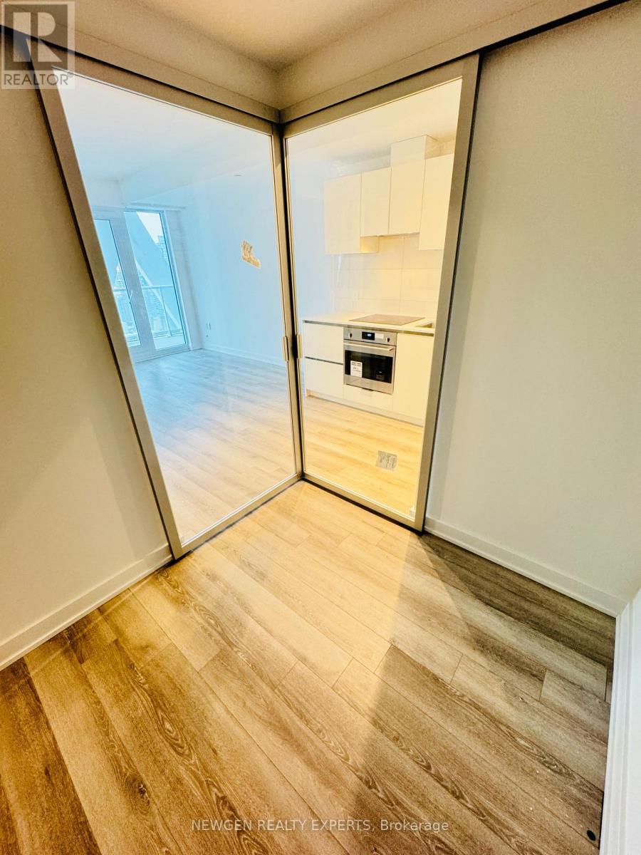 3316 - 230 Simcoe Street, Toronto, Ontario  M5T 0G7 - Photo 10 - C12840626