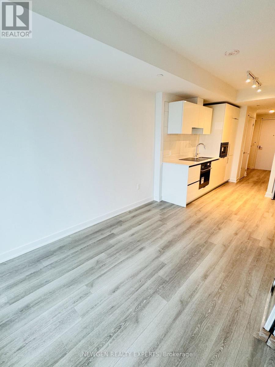 3316 - 230 Simcoe Street, Toronto, Ontario  M5T 0G7 - Photo 3 - C12840626