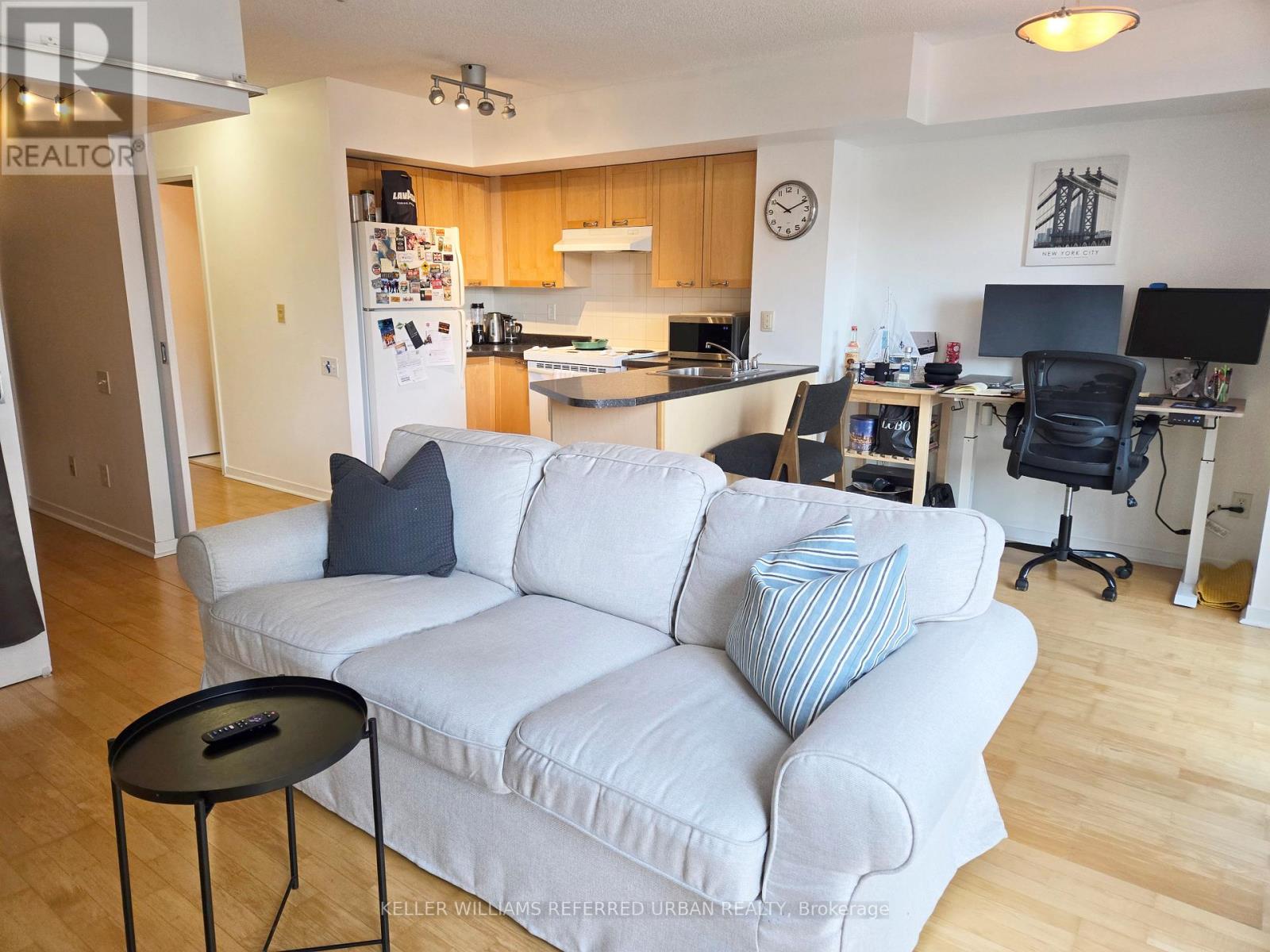 609 - 75 Dalhousie Street, Toronto, Ontario  M5B 2R9 - Photo 10 - C12840674