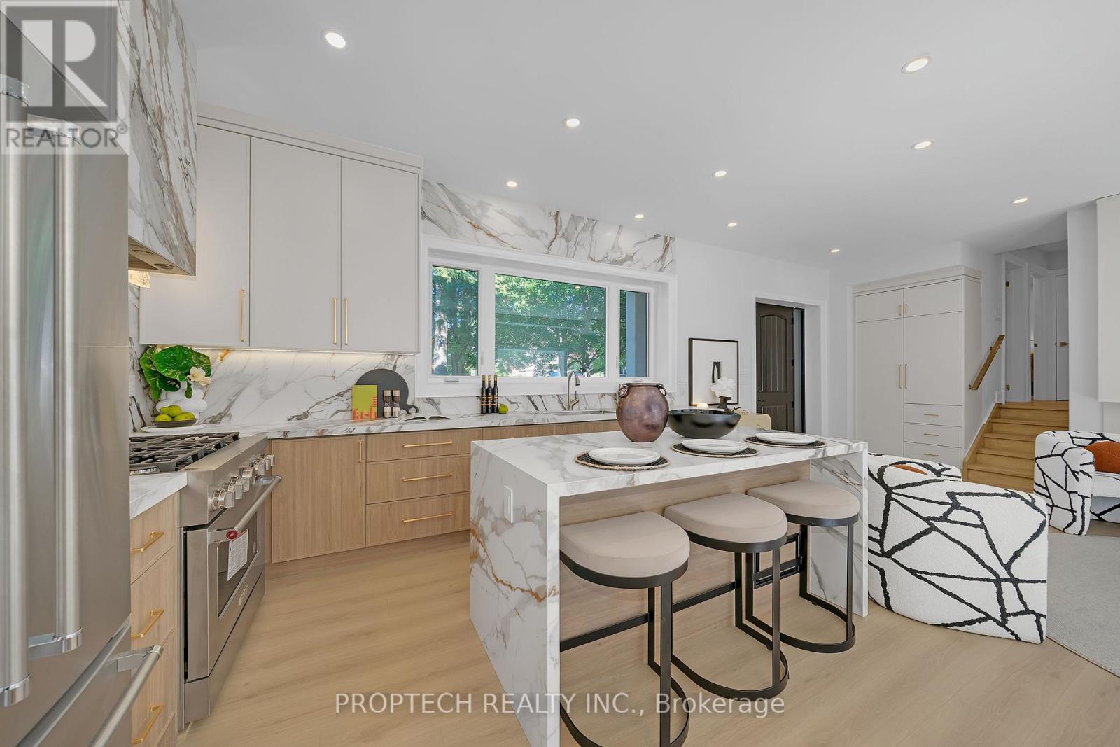 5 Trailside Drive, Toronto, Ontario  M2J 2E1 - Photo 10 - C12840714