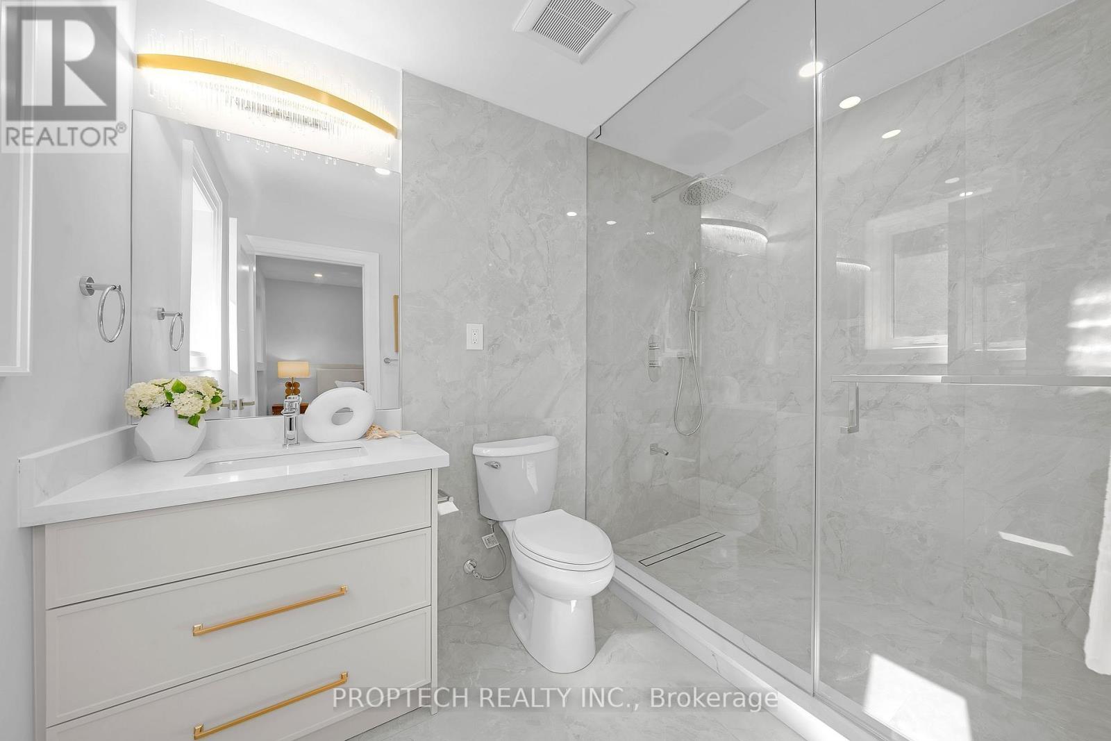 5 Trailside Drive, Toronto, Ontario  M2J 2E1 - Photo 14 - C12840714