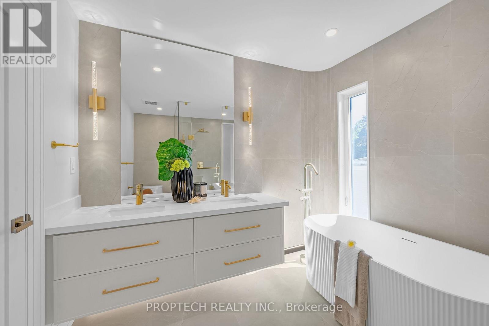 5 Trailside Drive, Toronto, Ontario  M2J 2E1 - Photo 23 - C12840714