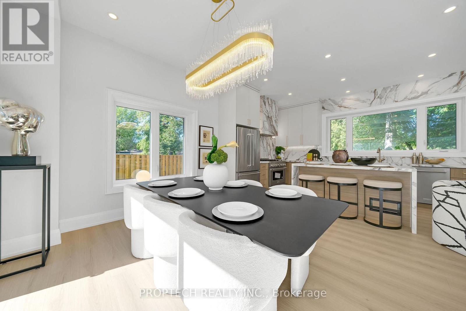 5 Trailside Drive, Toronto, Ontario  M2J 2E1 - Photo 8 - C12840714