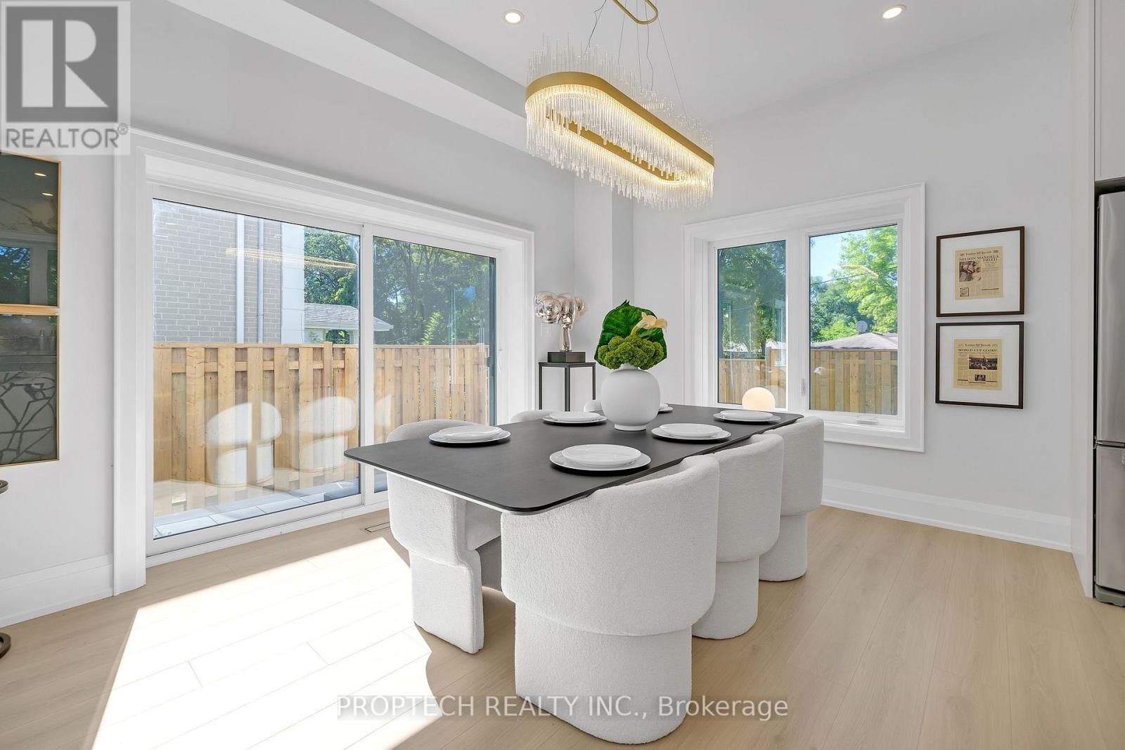 5 Trailside Drive, Toronto, Ontario  M2J 2E1 - Photo 9 - C12840714