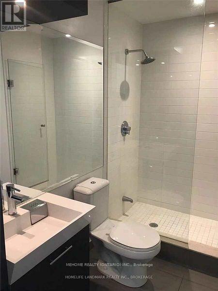 6809 - 388 Yonge Street, Toronto, Ontario  M5B 0A5 - Photo 2 - C12840804