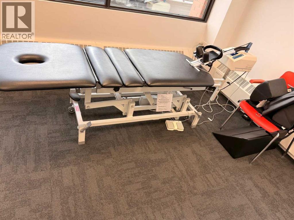 Unknown Address, ,    - Photo 3 - A2282464