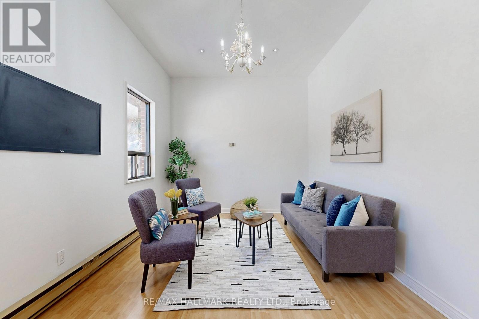 85 Roosevelt Road, Toronto, Ontario  M4J 4T8 - Photo 15 - E12840708