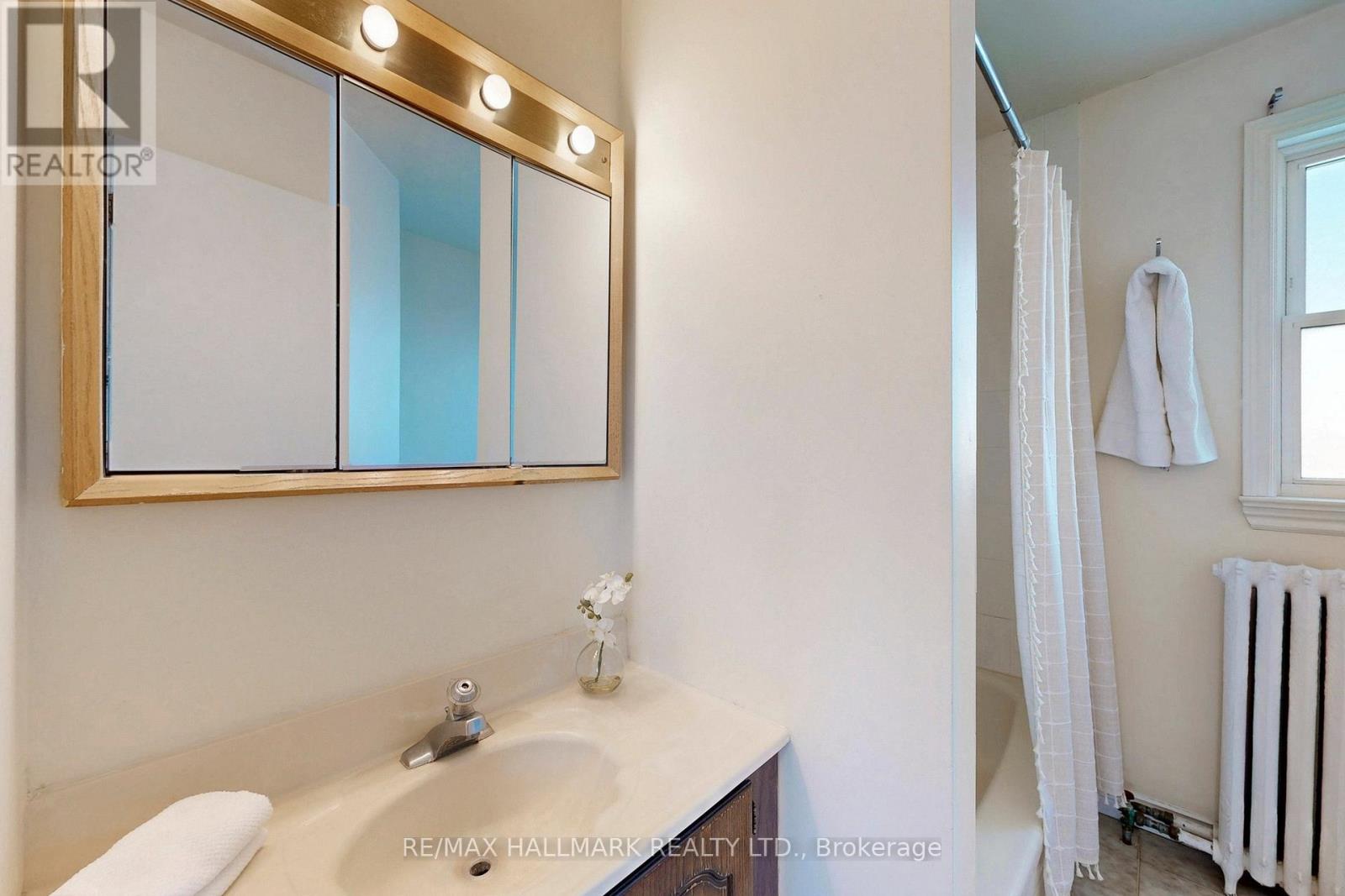 85 Roosevelt Road, Toronto, Ontario  M4J 4T8 - Photo 31 - E12840708