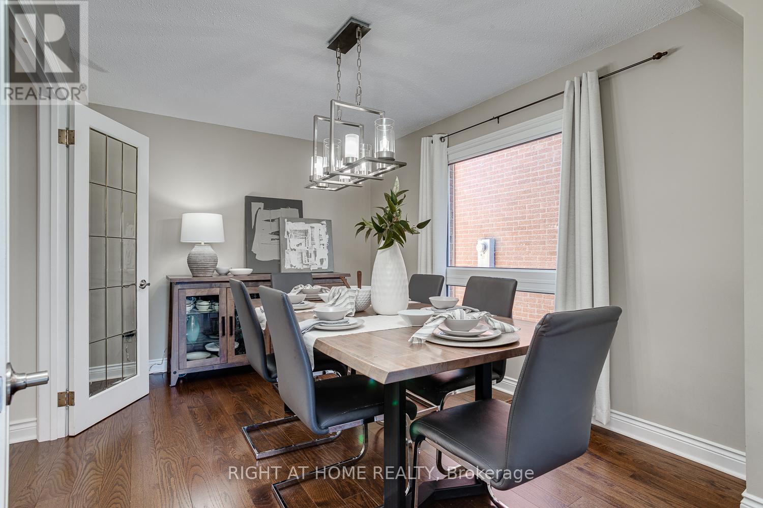 606 Chiron Crescent, Pickering, Ontario  L1V 4T5 - Photo 7 - E12840746