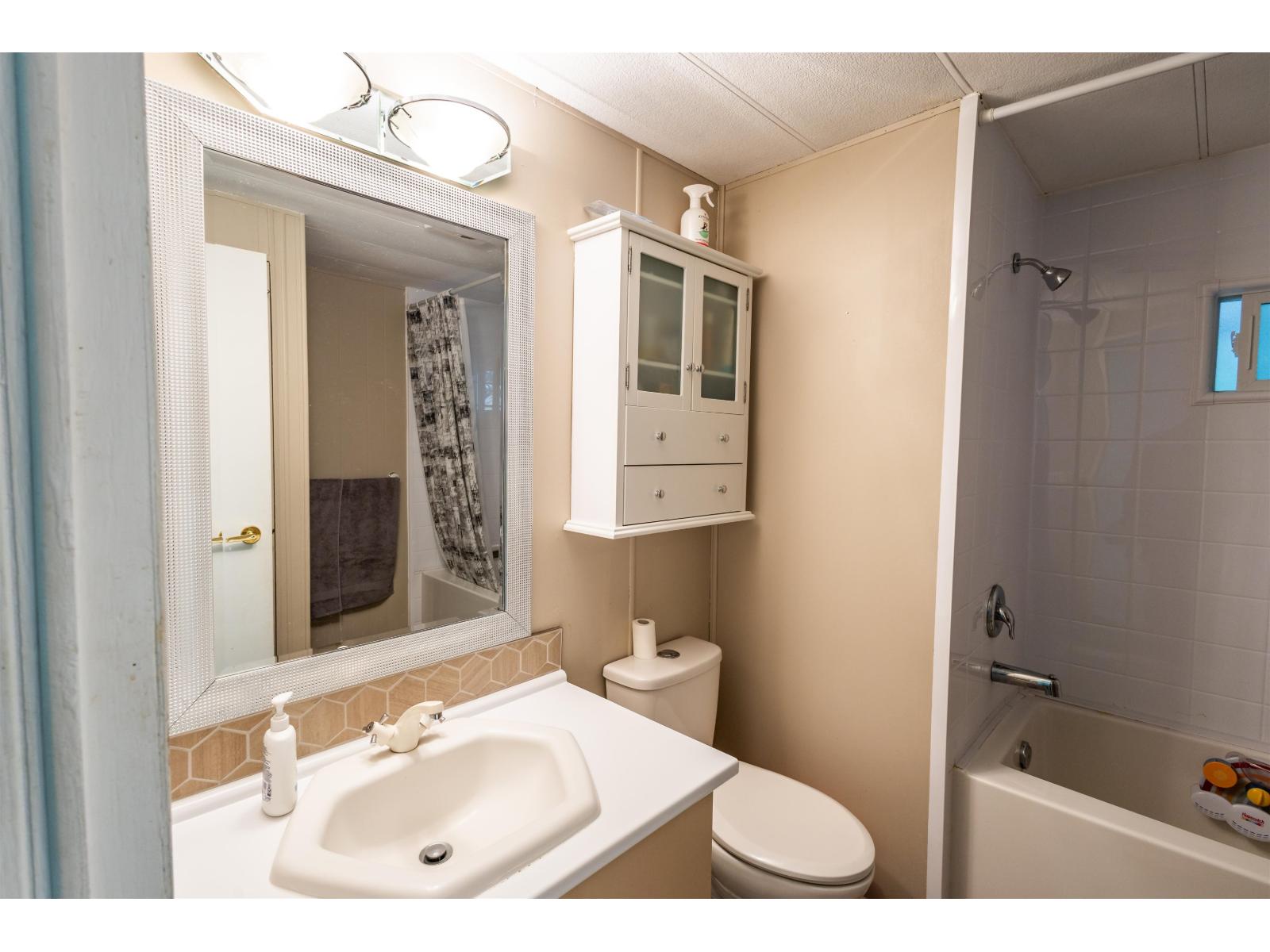 1844 Reeves Place, Abbotsford, British Columbia  V2S 5G8 - Photo 11 - R3088364