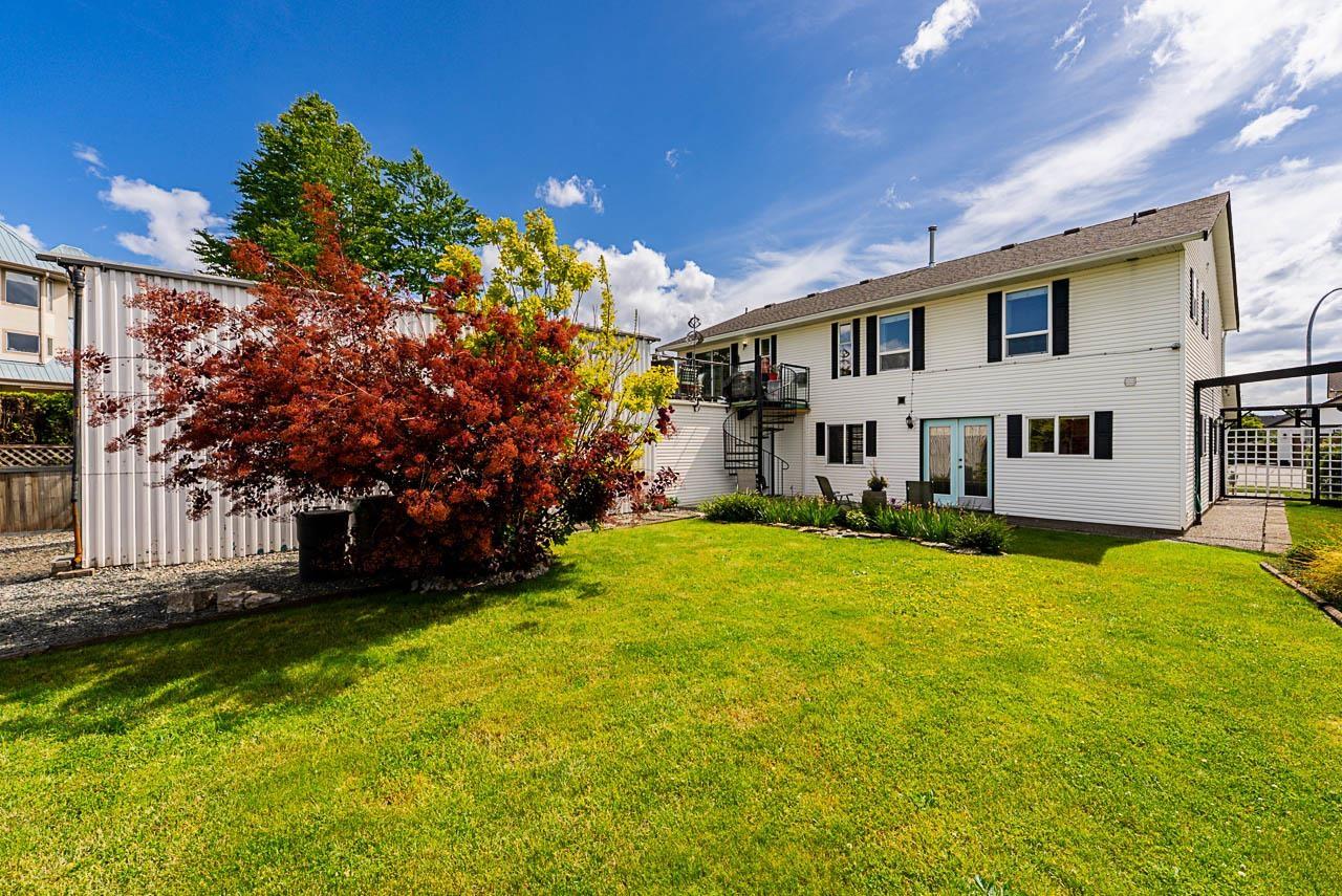 7652 Sapphire Drive, Sardis West Vedder, Chilliwack, British Columbia  V2R 3A7 - Photo 36 - R3095215