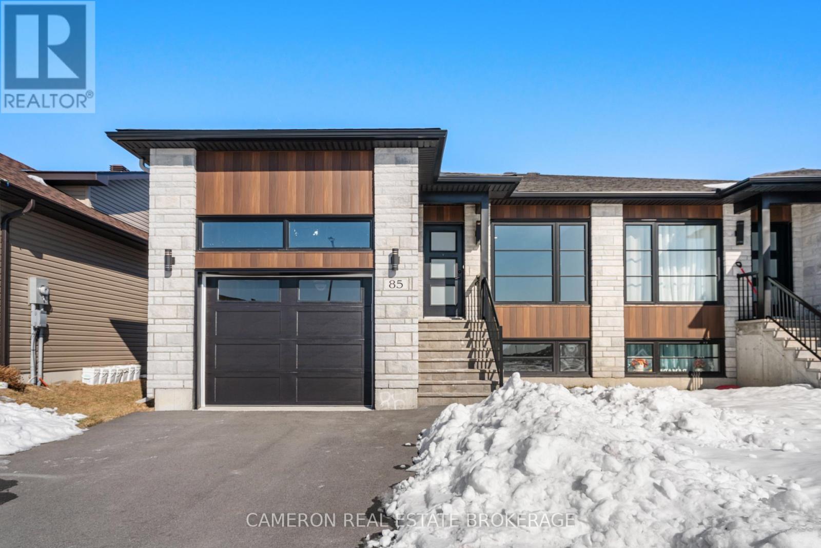 85 PORTLAND DRIVE, Cornwall, Ontario