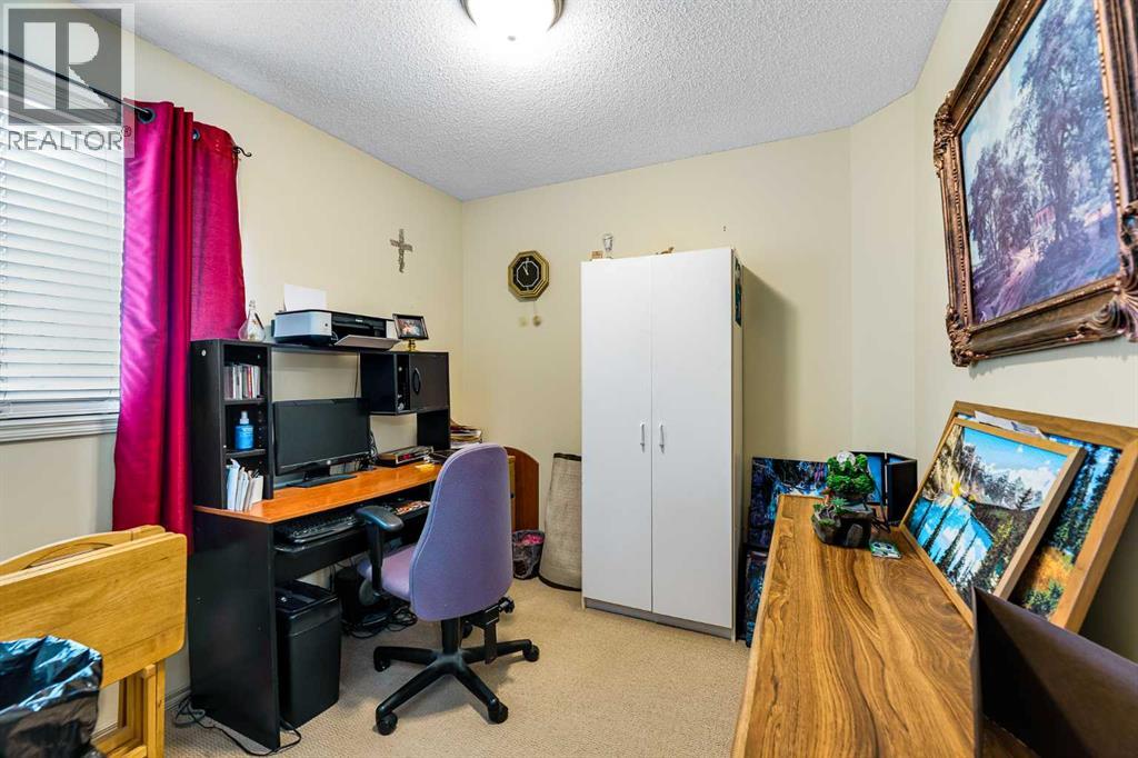 172 Prestwick Heights Se, Calgary, Alberta  T2Z 4H9 - Photo 15 - A2288847