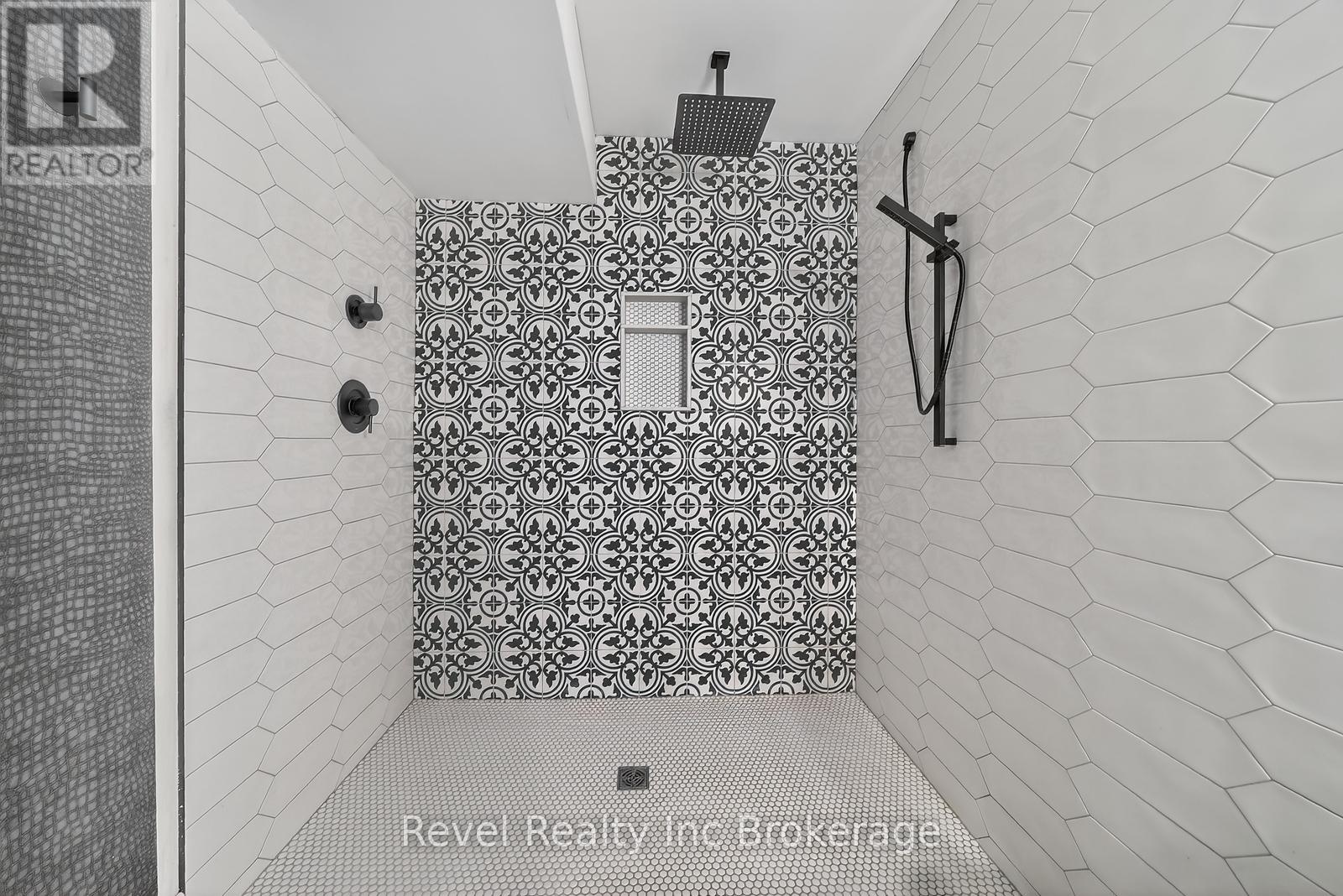 336 Munnoch Boulevard, Woodstock, Ontario  N4T 0H6 - Photo 39 - X12840592