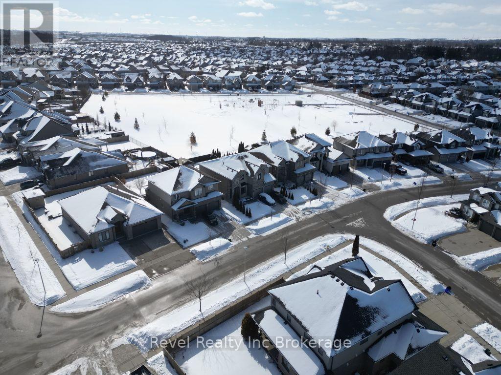 336 Munnoch Boulevard, Woodstock, Ontario  N4T 0H6 - Photo 44 - X12840592