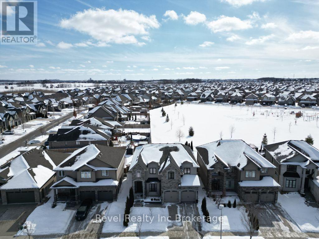 336 Munnoch Boulevard, Woodstock, Ontario  N4T 0H6 - Photo 45 - X12840592