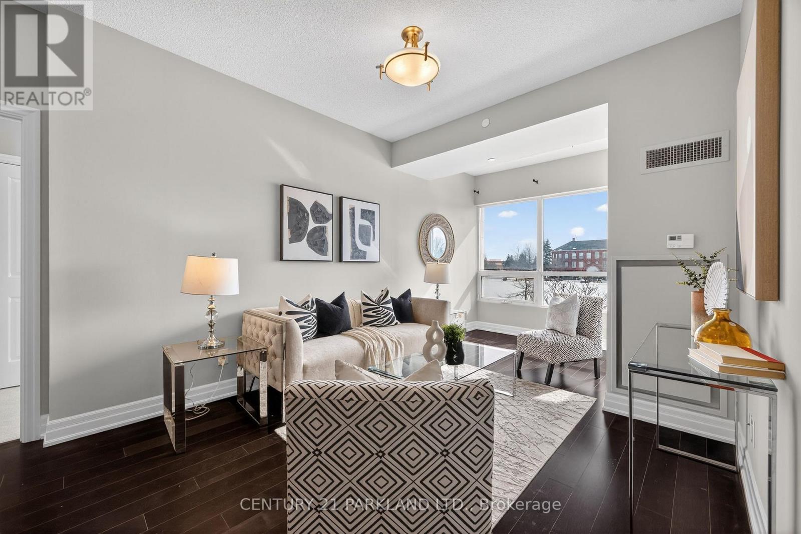 207 - 111 Civic Square Gate, Aurora, Ontario  L4G 0S6 - Photo 16 - N12840644