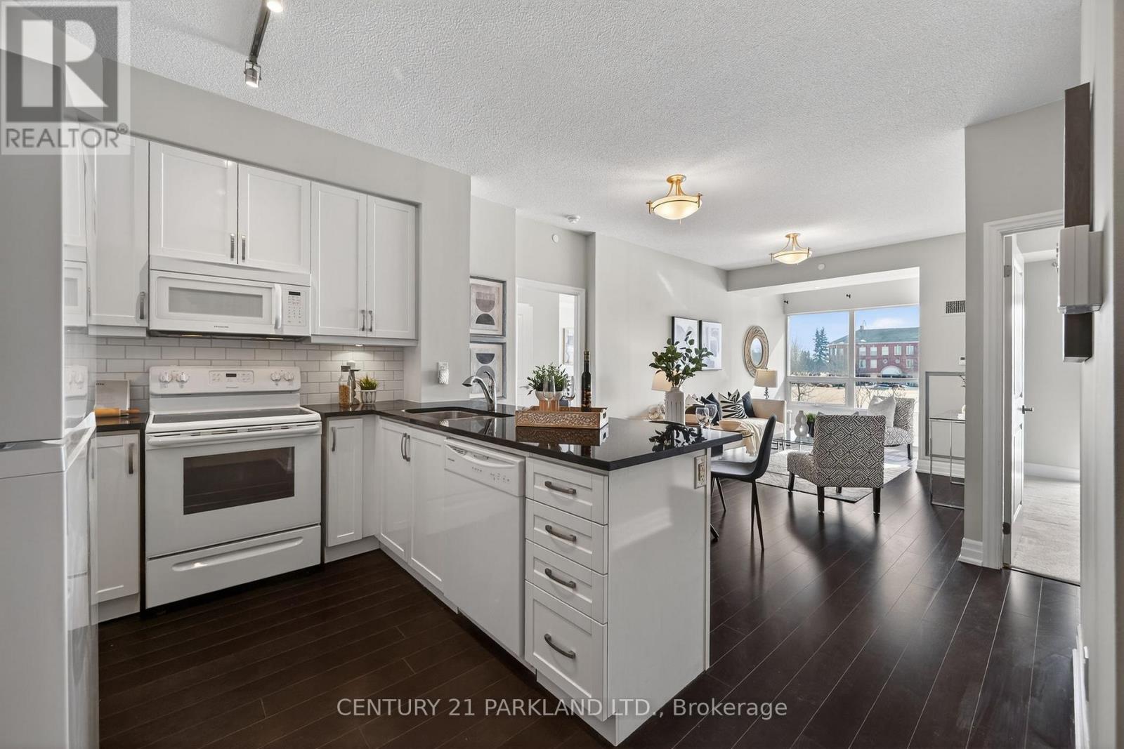 207 - 111 Civic Square Gate, Aurora, Ontario  L4G 0S6 - Photo 8 - N12840644