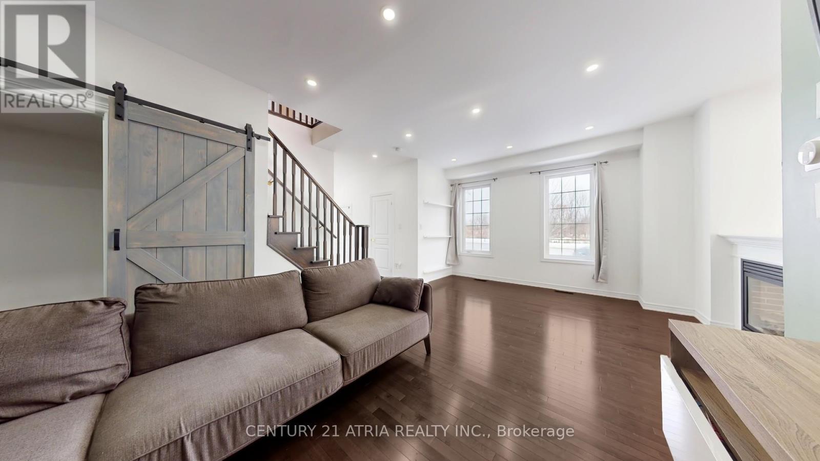 21 Gooseman Crescent, Markham, Ontario  L6B 0S3 - Photo 6 - N12840672