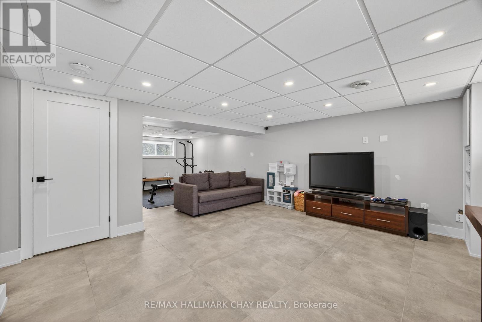 1386 Gilford Road, Innisfil, Ontario L0L 1R0 - Photo 26 - N12840700