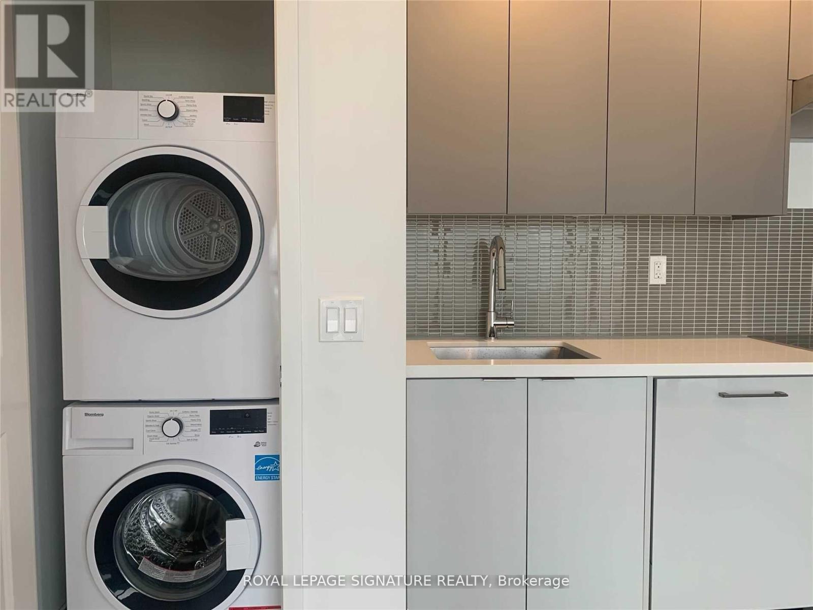 3707 - 2916 Highway 7 Road, Vaughan, Ontario  L4K 0K6 - Photo 8 - N12840760