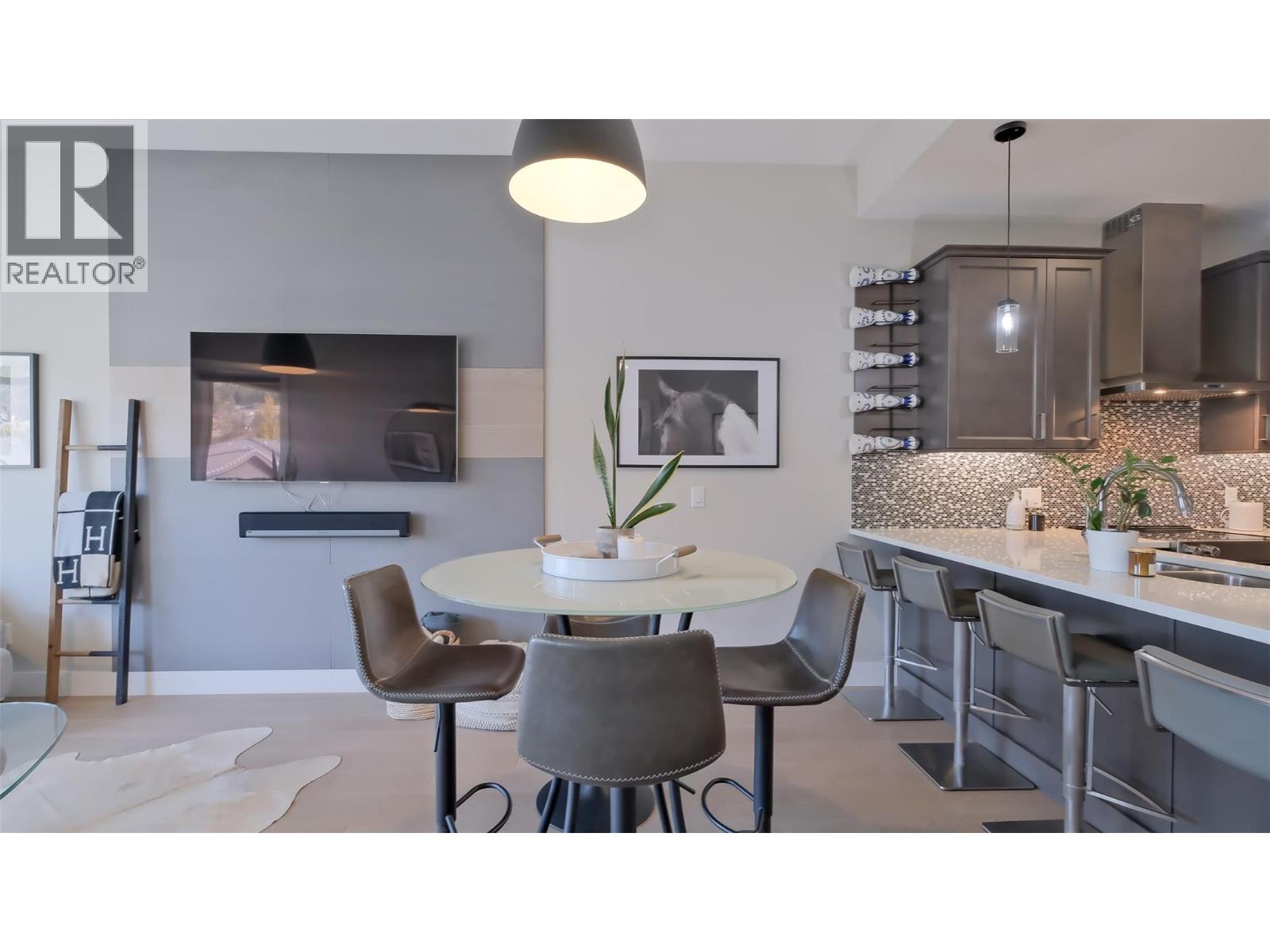 1786 Viewpoint Drive, Kelowna, British Columbia  V1Z 4E1 - Photo 8 - 10376704