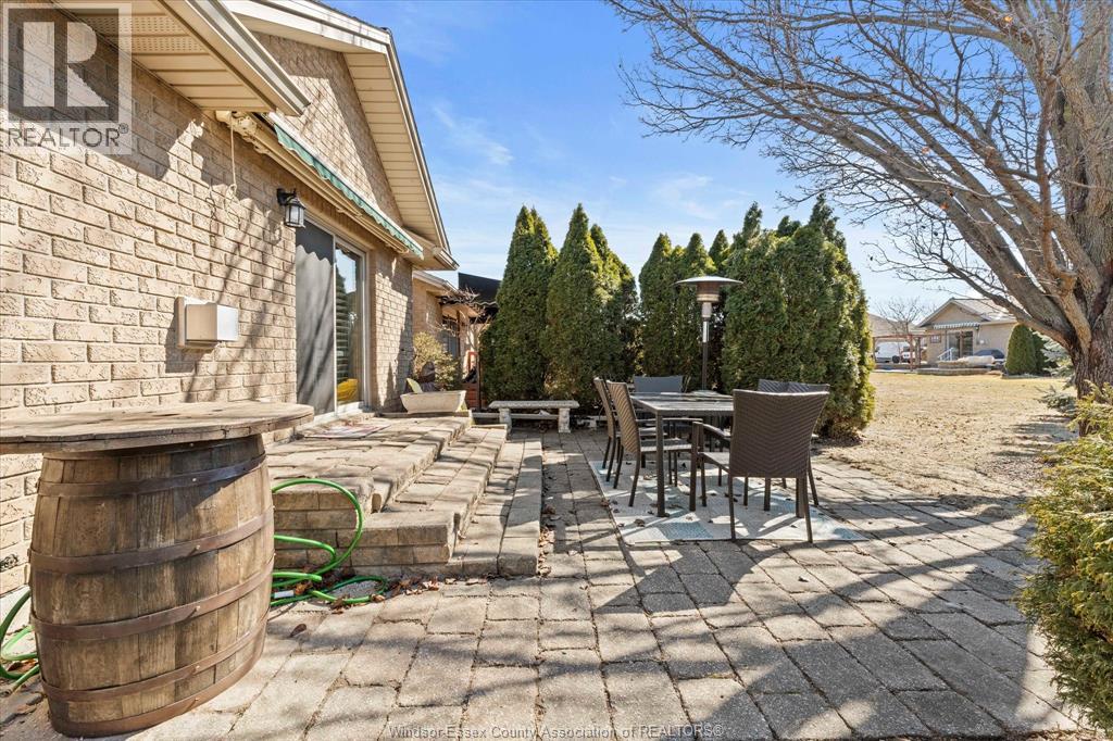1077 Hacienda Way, Windsor, Ontario  N9G 2T7 - Photo 28 - 26004467