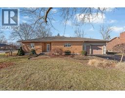 4 ELMWOOD, Tilbury, Ontario