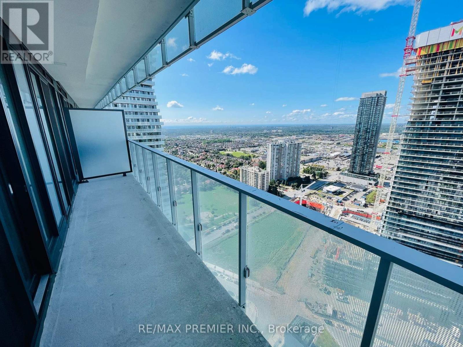 3407 - 3900 Confederation Parkway, Mississauga, Ontario  L5B 0M3 - Photo 21 - W12840638