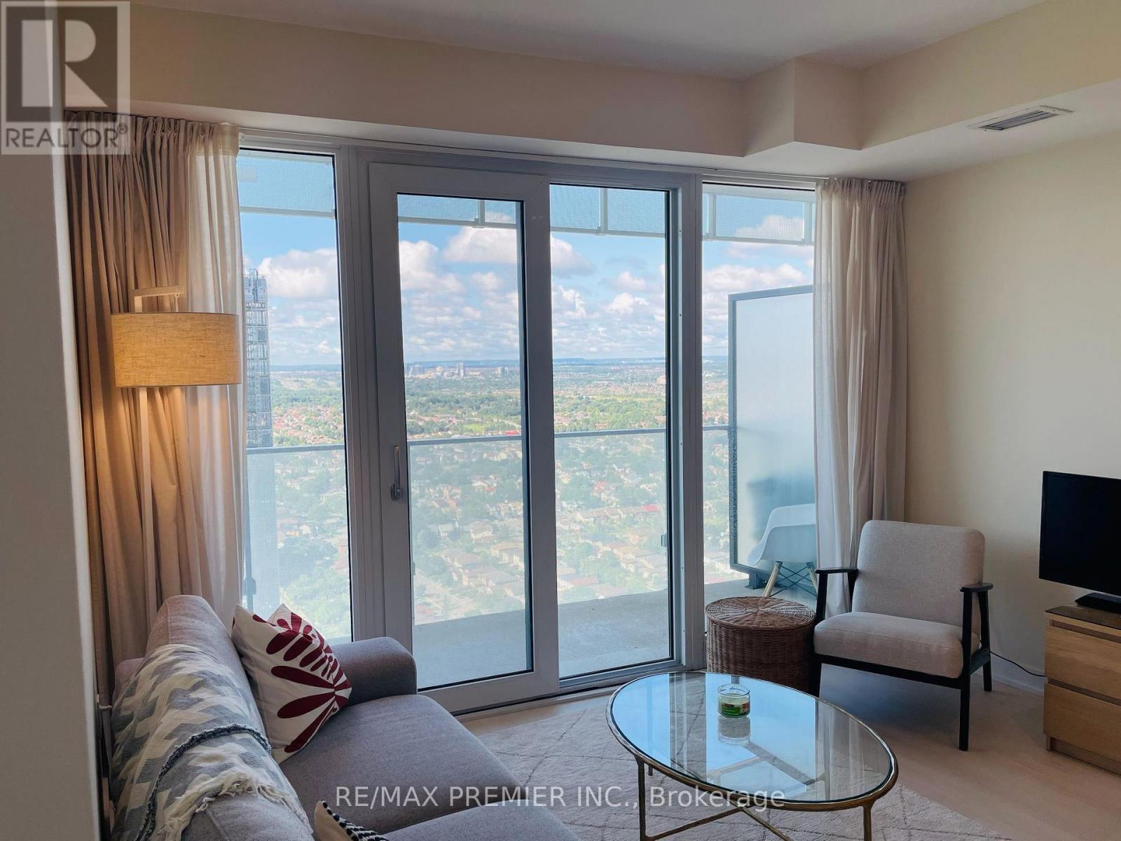 3407 - 3900 Confederation Parkway, Mississauga, Ontario  L5B 0M3 - Photo 3 - W12840638